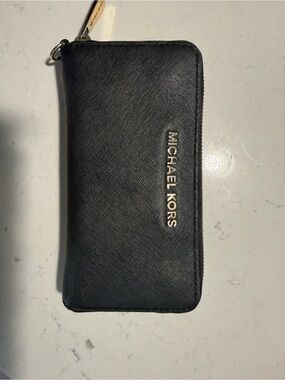 Michael Kors Black Saffiano Zip Wallet with Gold Logo